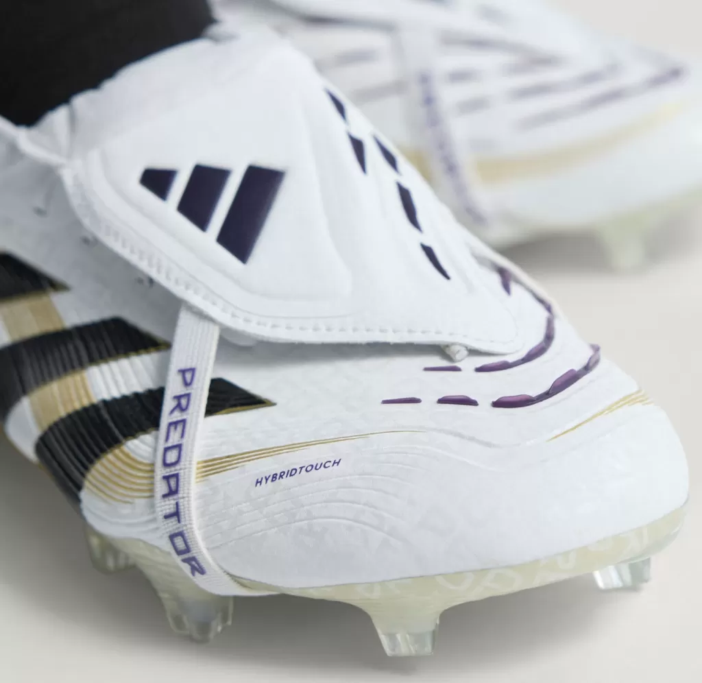 Бутсы профессиональные Adidas Predator Elite FT FG